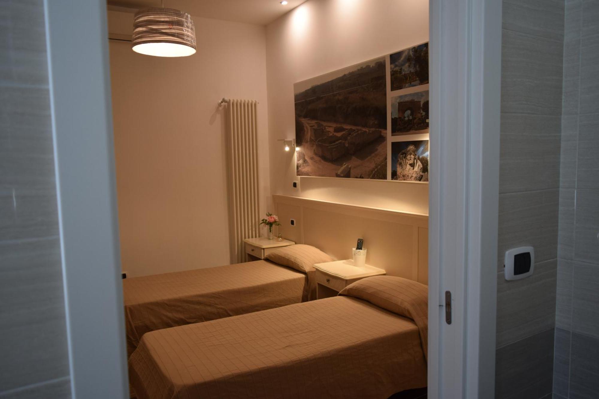 Domus Al Corso Con Servizio B&B Каноса-ди-Пулья Экстерьер фото