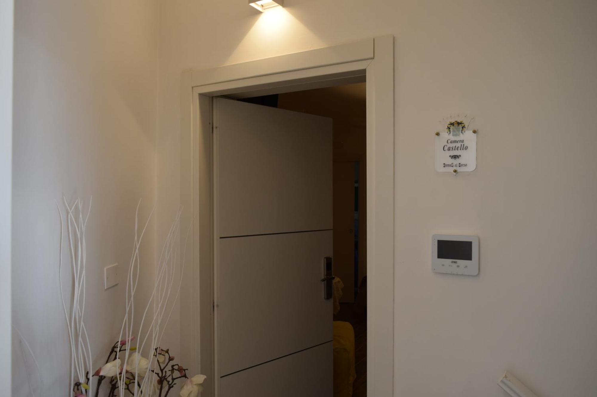 Domus Al Corso Con Servizio B&B Каноса-ди-Пулья Экстерьер фото