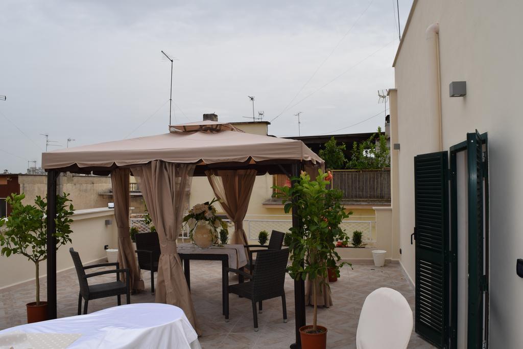 Domus Al Corso Con Servizio B&B Каноса-ди-Пулья Экстерьер фото