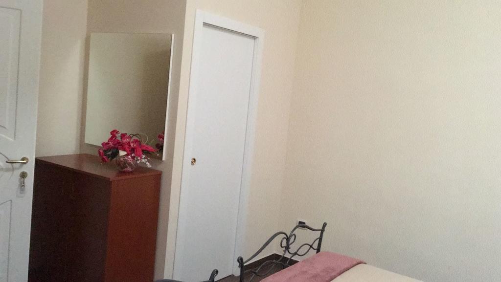 Domus Al Corso Con Servizio B&B Каноса-ди-Пулья Экстерьер фото