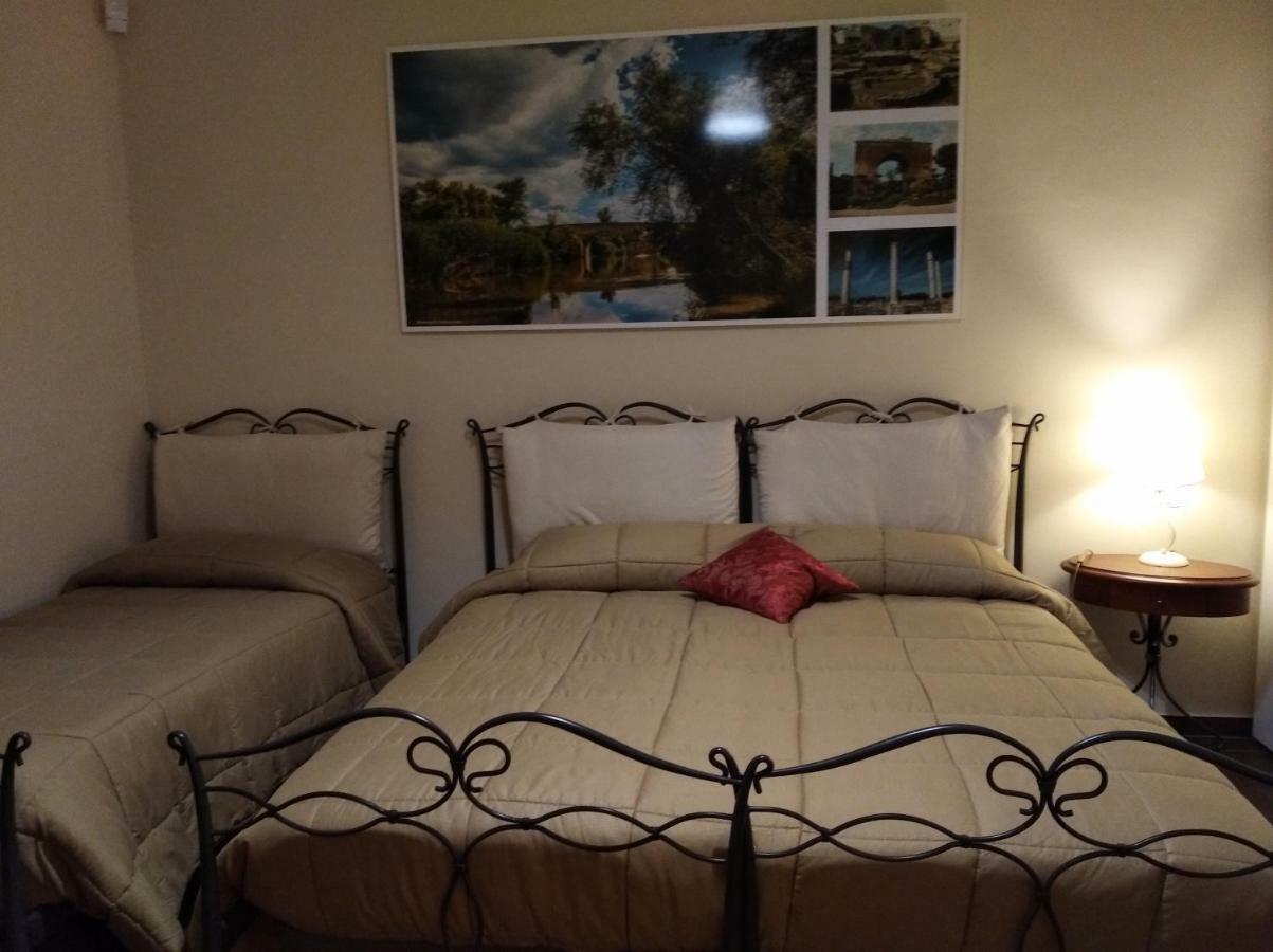 Domus Al Corso Con Servizio B&B Каноса-ди-Пулья Экстерьер фото